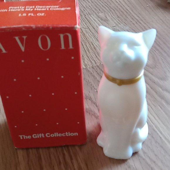 Avon 80s pretty cat decanter n.i.b. - Picture 9 of 16